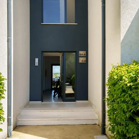 Appartamento Jol Mar Garden Duplex Vala Mare *